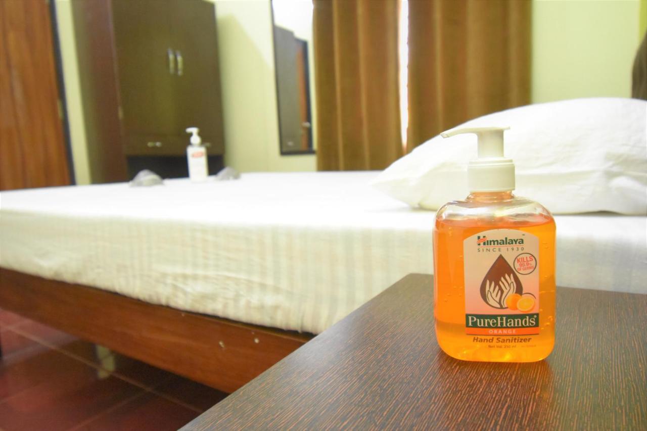 Goa Samundar Beach Resort 坎多林 外观 照片