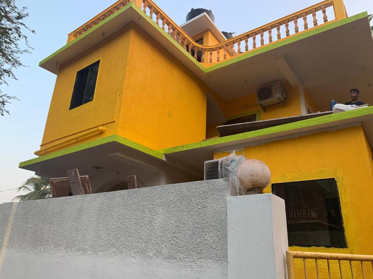 Goa Samundar Beach Resort 坎多林 外观 照片